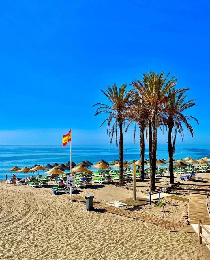 El Estudio De La Playa Benalbeach 324 Gran Terraza Vistas Al Mar Benalmádena Buitenkant foto