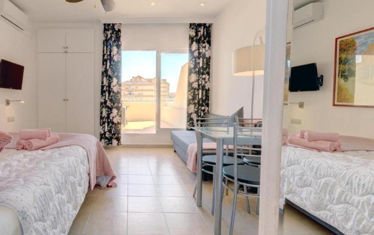 El Estudio De La Playa Benalbeach 324 Gran Terraza Vistas Al Mar Benalmádena Buitenkant foto